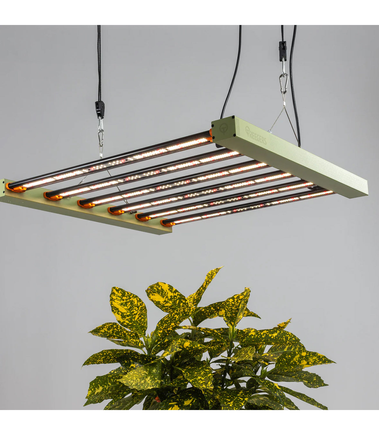 Treegers GL420W LED Grow Fixture