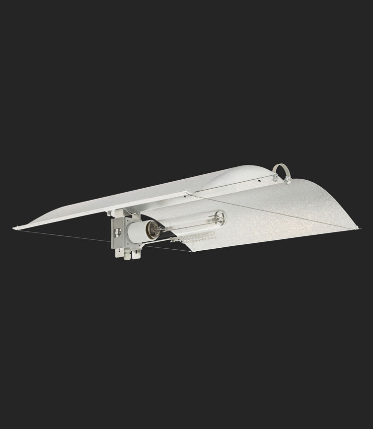Adjust-a-Wing Avenger Med Silver Reflector NO Lamp Holder